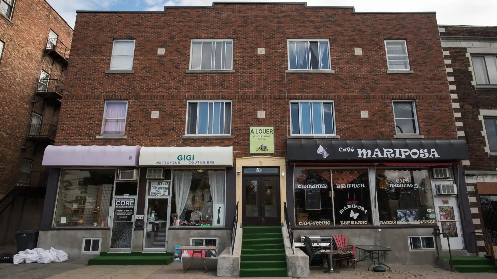 542434 Cote SaintLuc Road Montreal Gestion Lameer